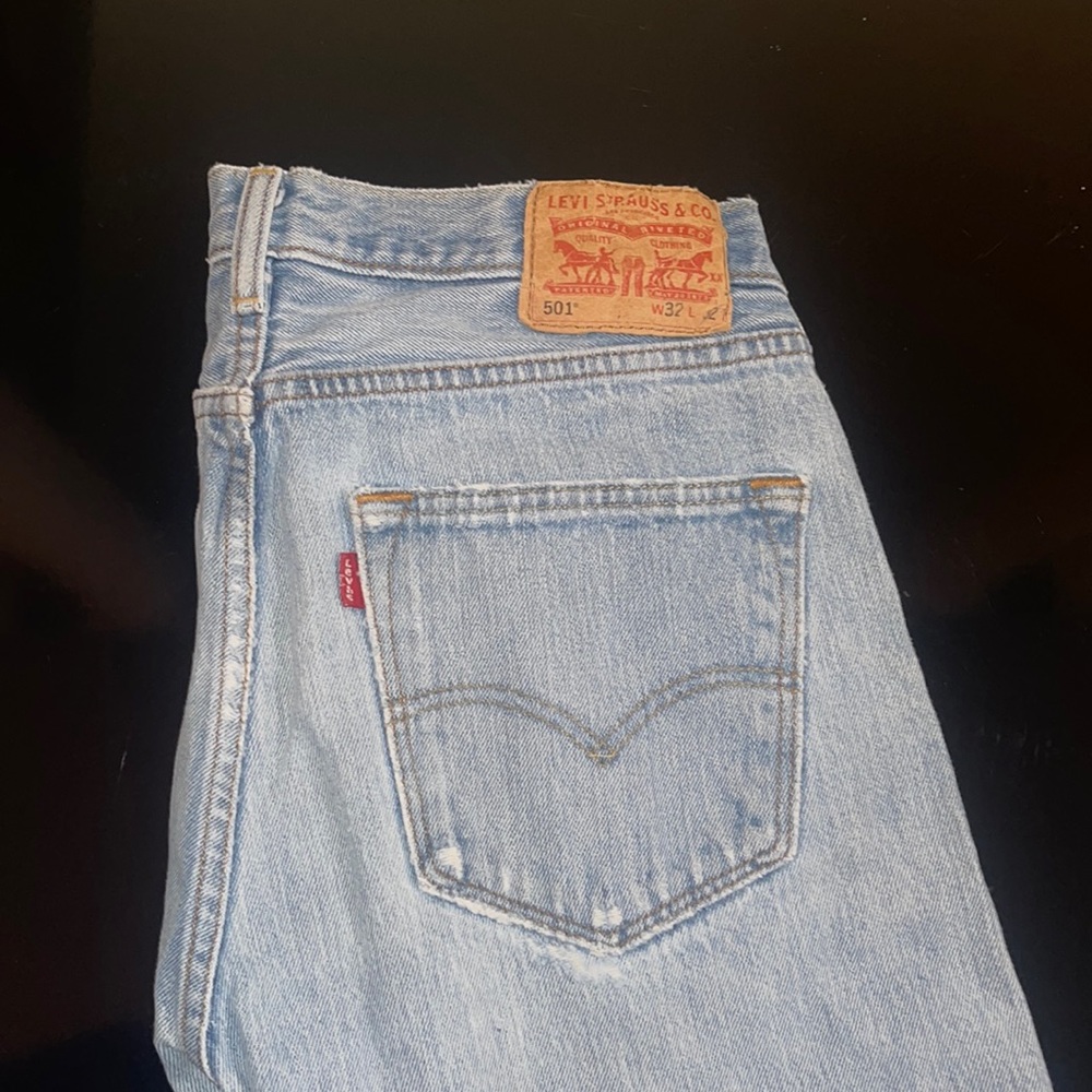 501 LEVIS JEANS